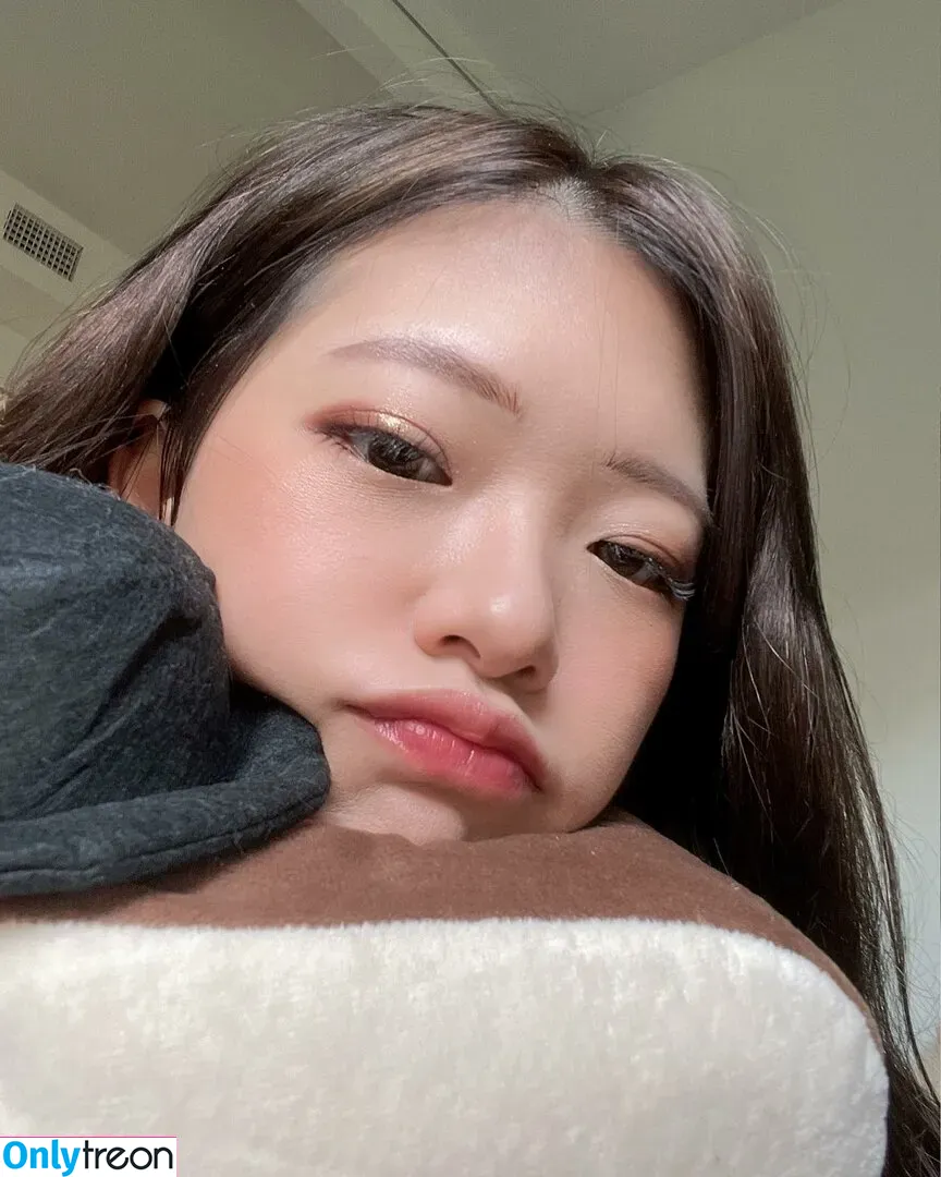 Kkatamina nude photo #0035 (Miyoung)