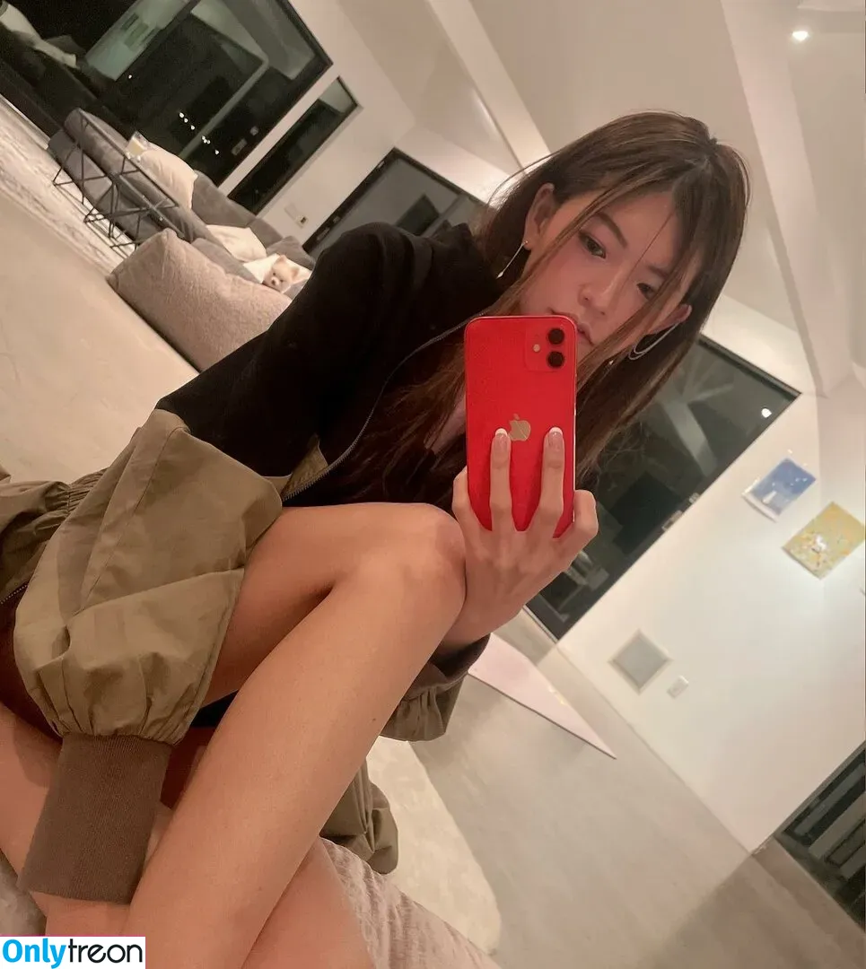 Kkatamina nude photo #0039 (Miyoung)