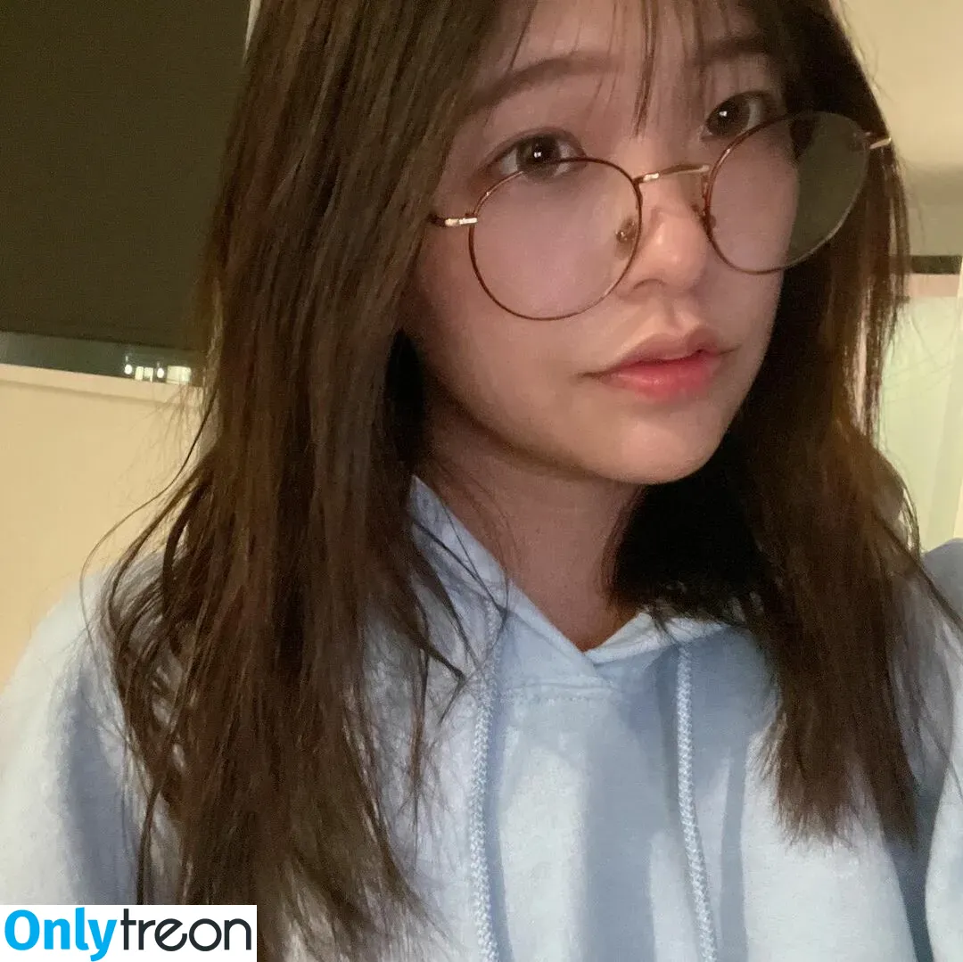 Kkatamina nude photo #0129 (Miyoung)