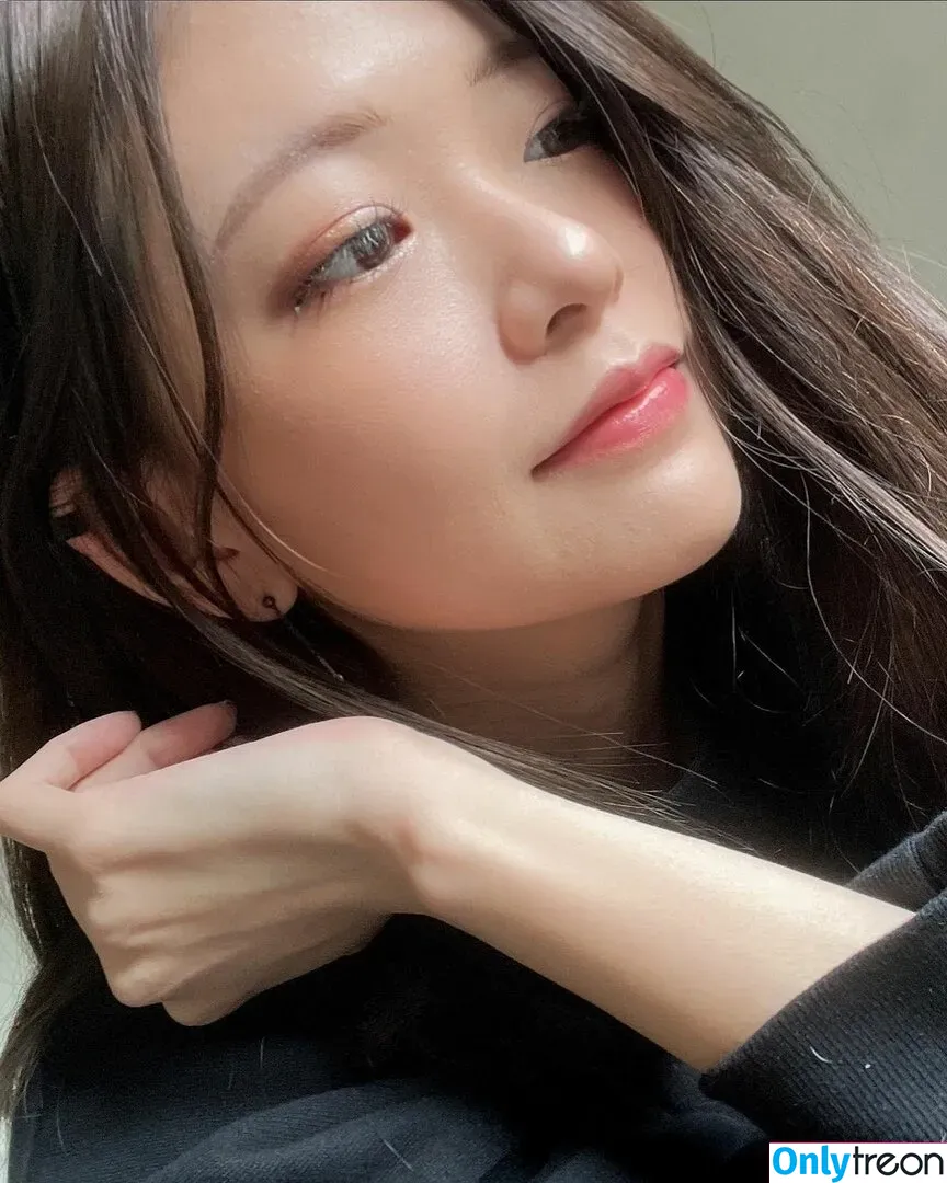 Kkatamina nude photo #0148 (Miyoung)