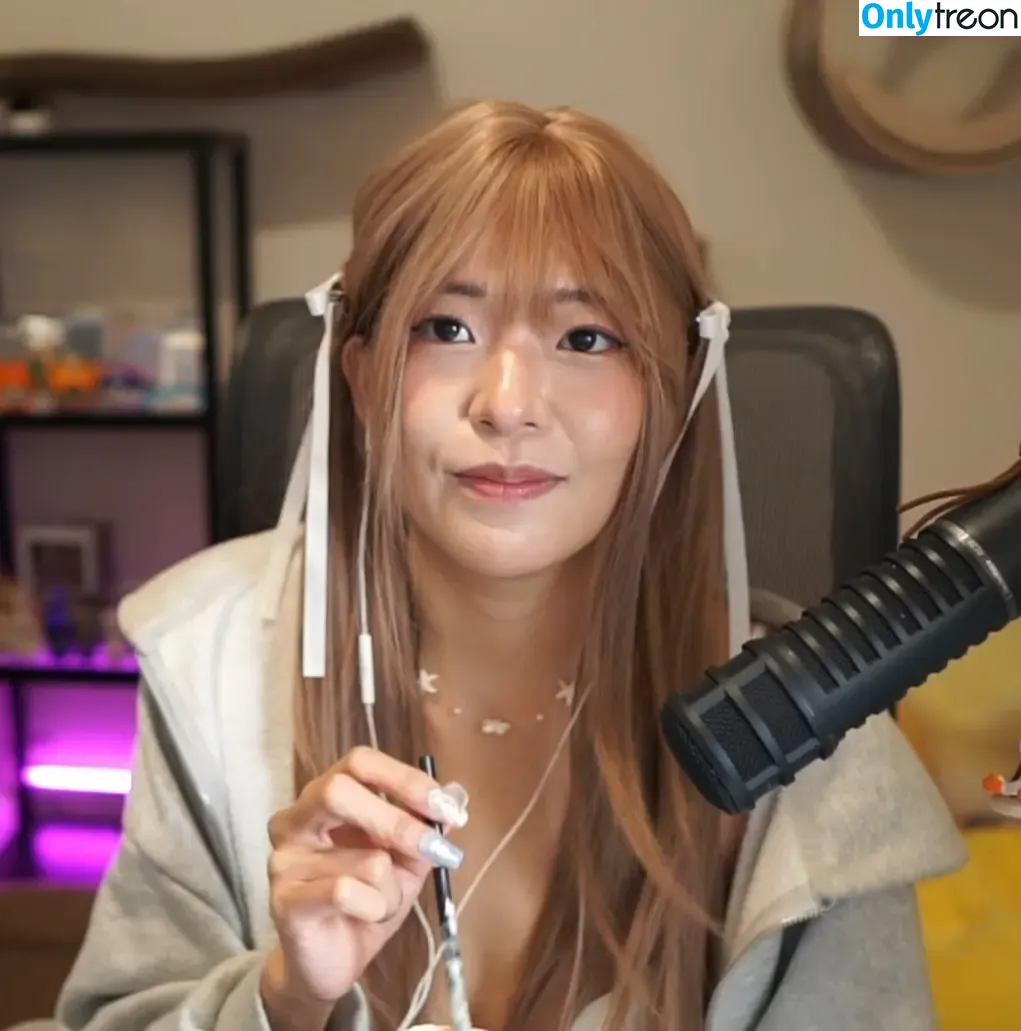 Kkatamina nude photo #0404 (Miyoung)