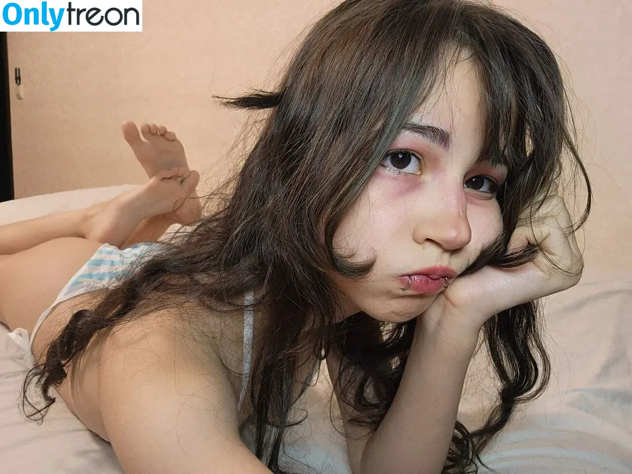 _kkexitt_ nude photo #0044 (_kkexitt_)