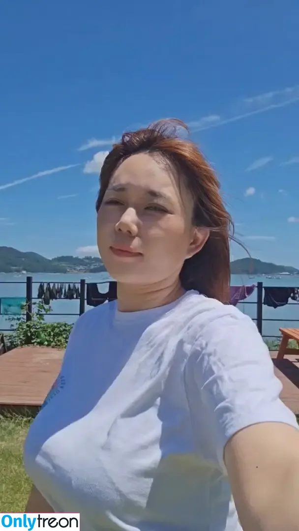 kkkkk6414 nude photo #0011 ( / Dani다니 / Hotgirl56464458 / hobak8282 / hotgirl3716 / u87133803)