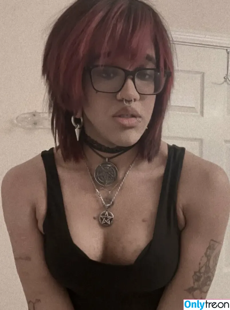 Kkthefallenone nude photo #0001 (arthan_the_fallen_one)