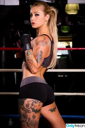 Kleio Valentien / KleioValentien nude photo #0193
