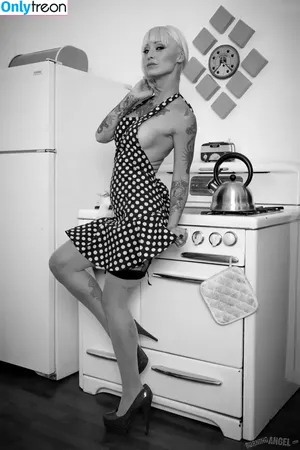 Kleio Valentien / KleioValentien nude photo #0290