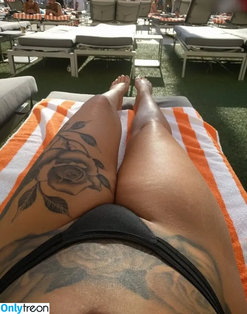 Kleio Valentien nude photo #0035 (KleioValentien)