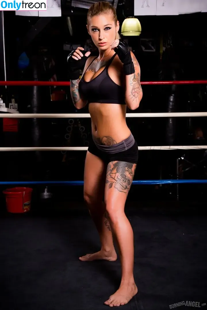 Kleio Valentien nude photo #0204 (KleioValentien)