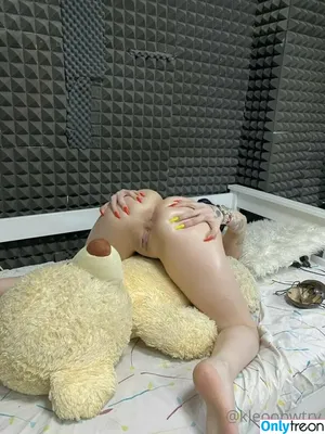 kleopwtrx / imkkleeo nude photo #0809