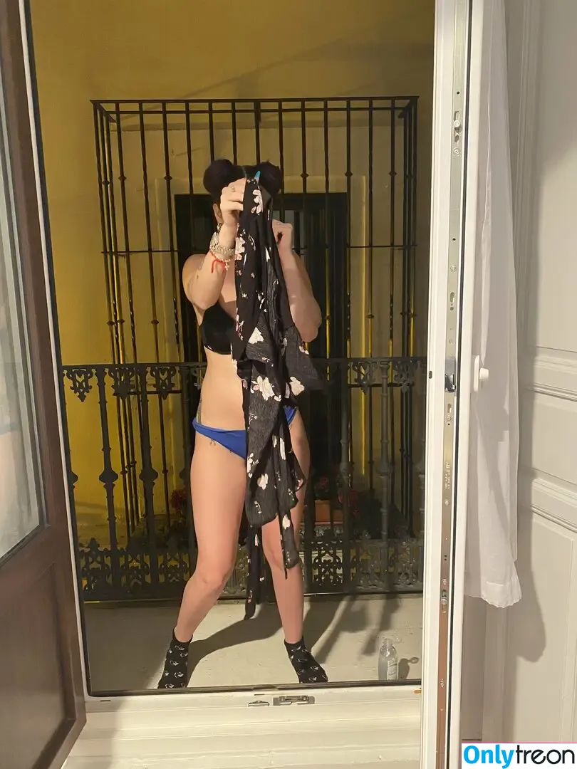 kleopwtrx nude photo #0071 (imkkleeo)