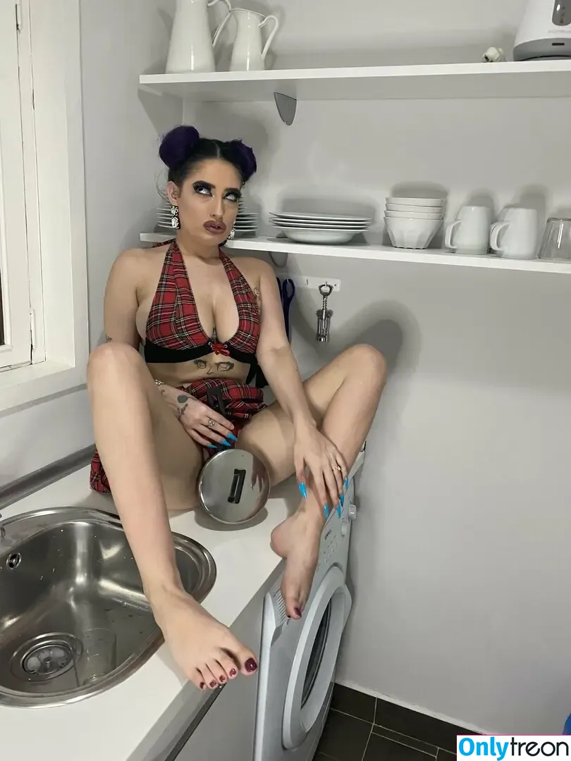 kleopwtrx nude photo #0123 (imkkleeo)