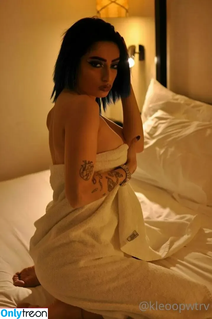 kleopwtrx nude photo #0788 (imkkleeo)