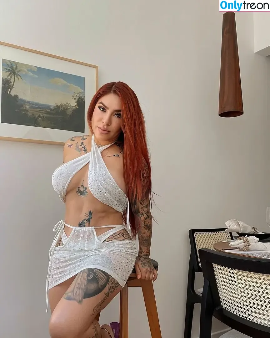 Kmila Moncayo nude photo #0001 (kmi_moncayo)