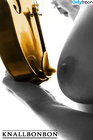  nude photo #0006