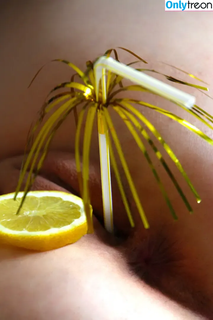 Knallbonbon nude photo #0096 (Knallbonbon)