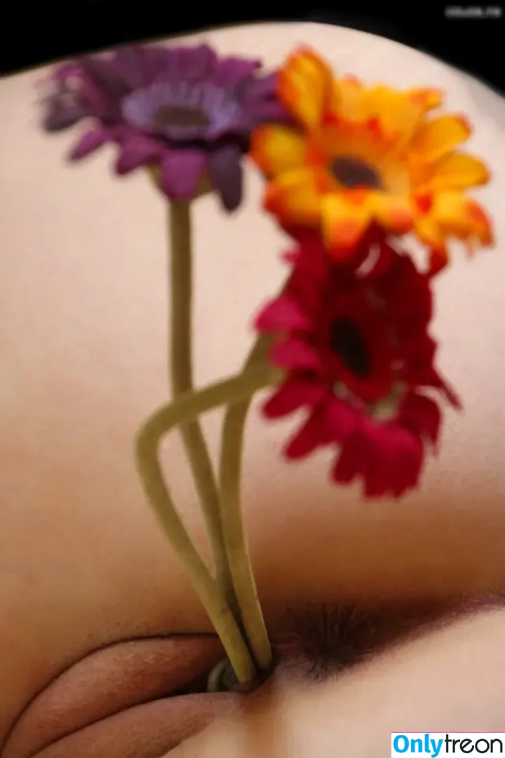 Knallbonbon nude photo #0104 (Knallbonbon)