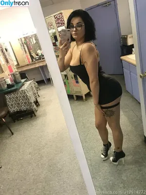 knockedxxxloose / knockedloosehc nude photo #0030