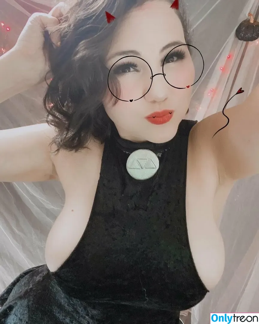 Kobaebeefboo nude photo #0195 (Kobaebeefboo)