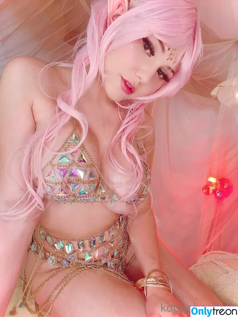 Kobaebeefboo nude photo #0449 (Kobaebeefboo)
