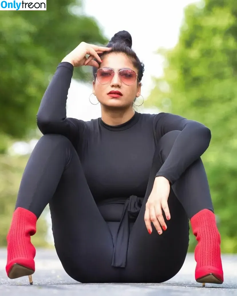 Komal Bhagat nude photo #0055 (stylistakammy)