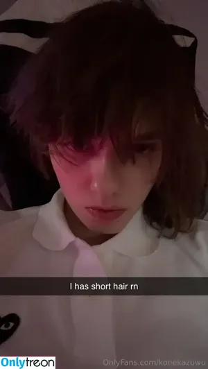 Konekazuwu / konekazuru nude photo #0021