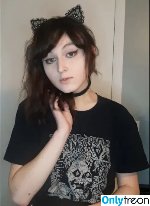 korvid_snd nude photo #0009 (Raven / itsravenhunty_)