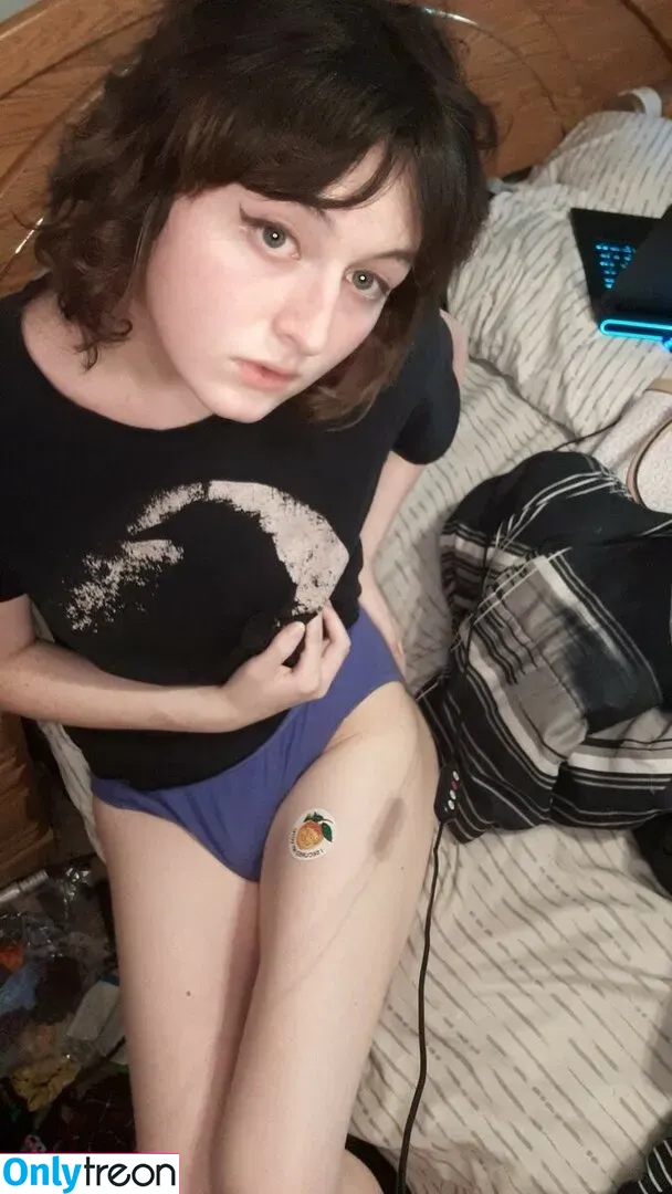 korvid_snd nude photo #0017 (Raven / itsravenhunty_)
