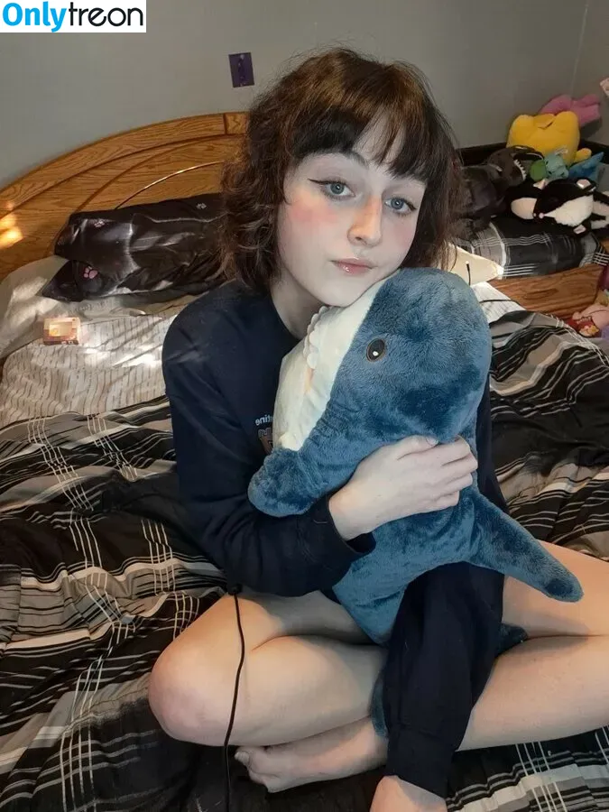 korvid_snd nude photo #0041 (Raven / itsravenhunty_)