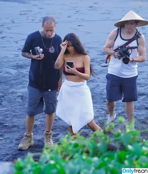 Kourtney Kardashian / kourtney_kardashian / kourtneykardash nude photo #1572