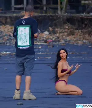 Kourtney Kardashian / kourtney_kardashian / kourtneykardash nude photo #1578