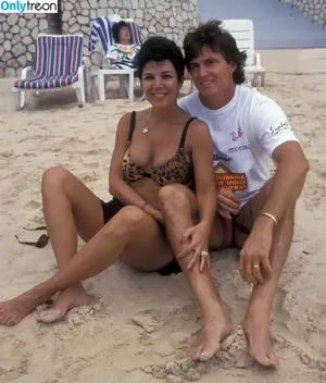 Kris Jenner / krisjenner nude photo #0037