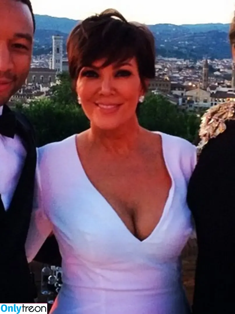 Kris Jenner nude photo #0049 (krisjenner)