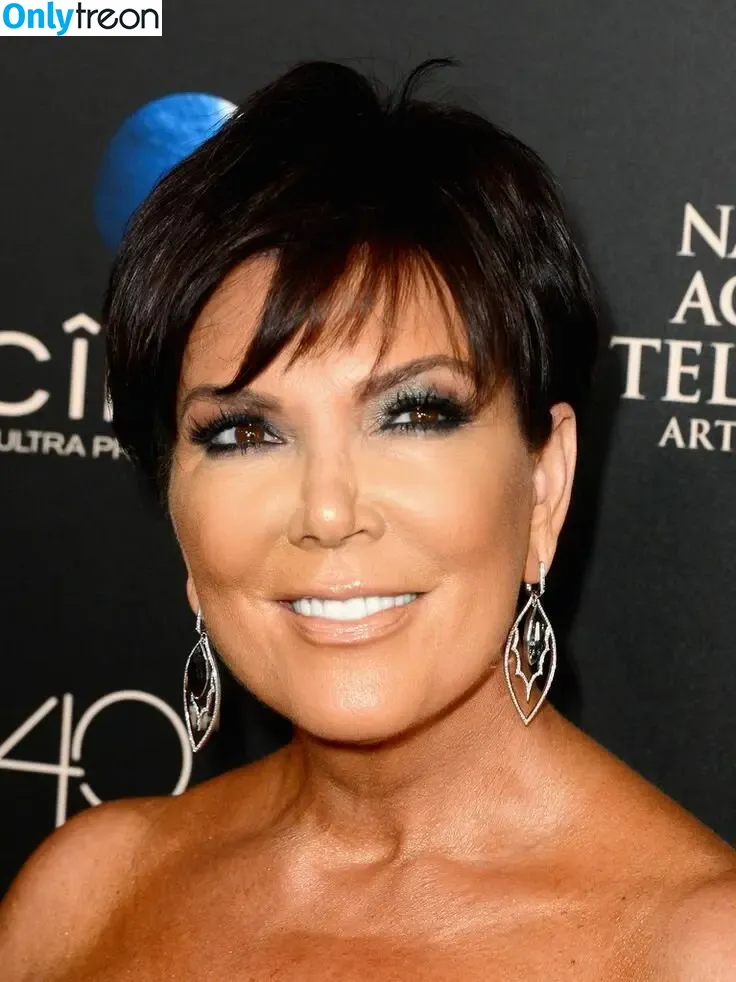 Kris Jenner nude photo #0053 (krisjenner)