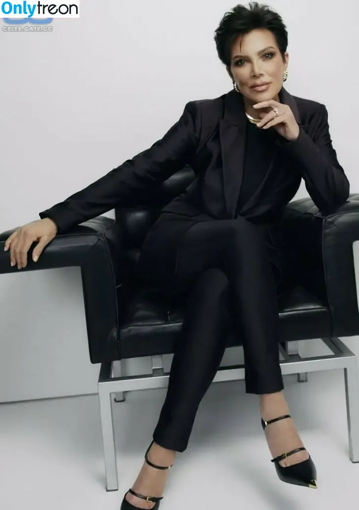Kris Jenner nude photo #0054 (krisjenner)