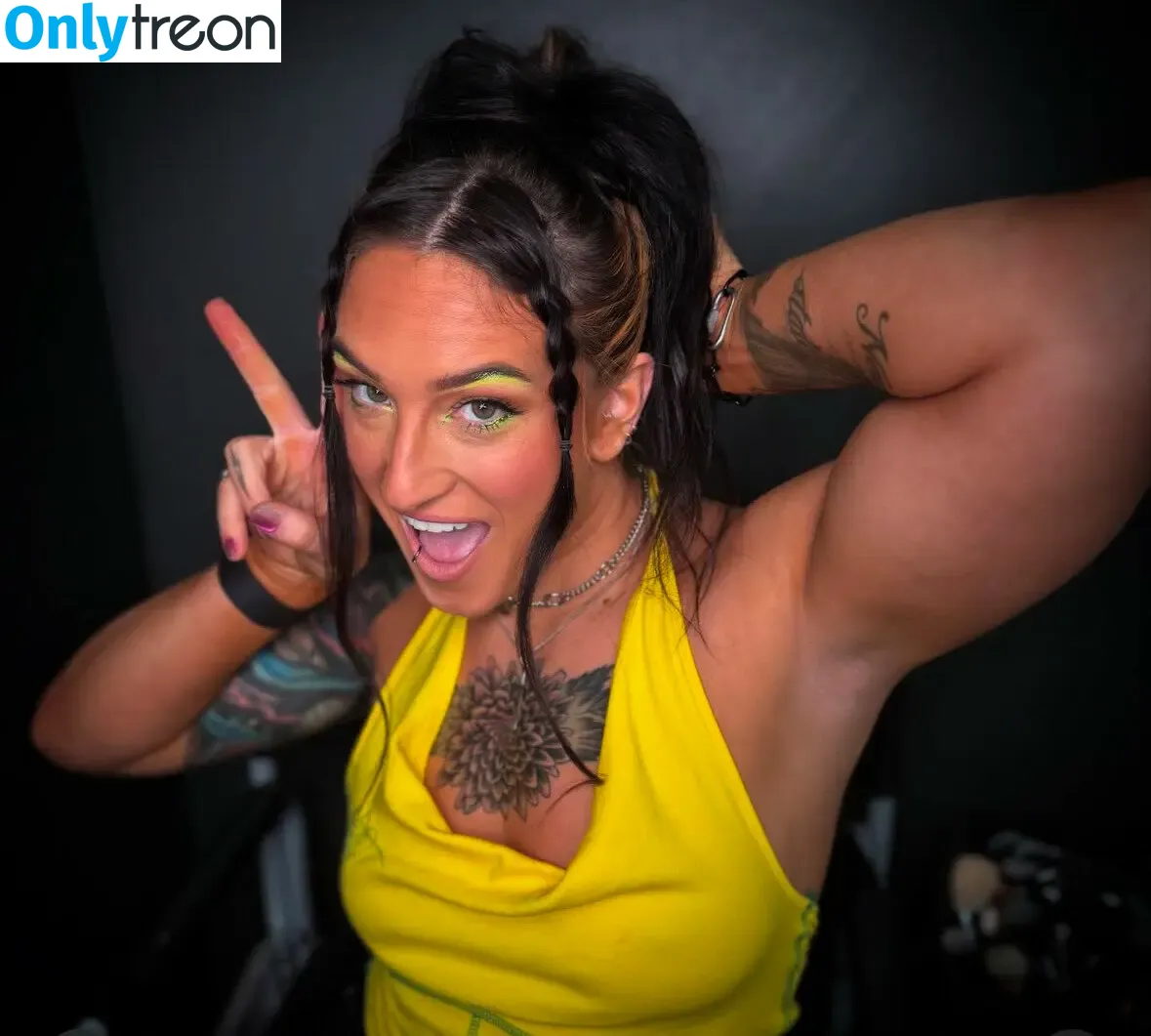 Kris Statlander nude photo #0347 (callmekrisstat)