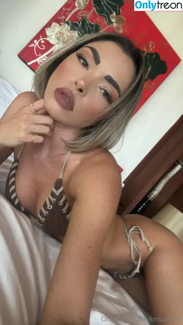 krisondra nude photo #0124 (Krisondra Daigenault / Skittlesmcnuggs / The Krisondra)