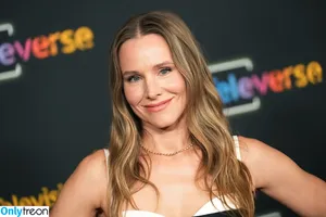 Kristen Bell / WWYTWrestling / kristenanniebell nude photo #1085