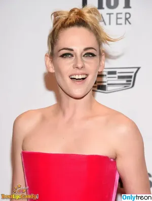 Kristen Stewart / kristenstewart / kristenstewartx nude photo #0030