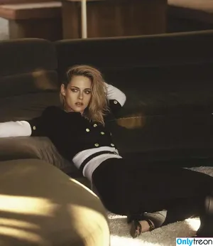 Kristen Stewart / kristenstewart / kristenstewartx nude photo #0062