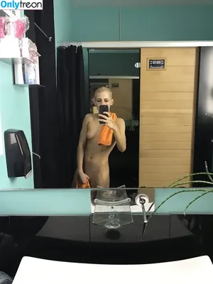 Kristen Stewart / kristenstewart / kristenstewartx nude photo #0103