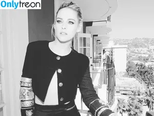 Kristen Stewart / kristenstewart / kristenstewartx nude photo #0220