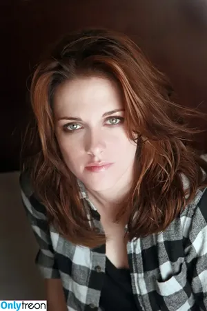 Kristen Stewart / kristenstewart / kristenstewartx nude photo #0322