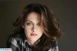Kristen Stewart / kristenstewart / kristenstewartx nude photo #0323