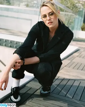 Kristen Stewart / kristenstewart / kristenstewartx nude photo #0339