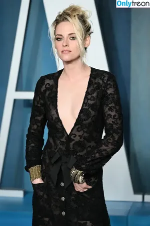 Kristen Stewart / kristenstewart / kristenstewartx nude photo #0391