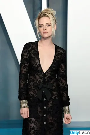 Kristen Stewart / kristenstewart / kristenstewartx nude photo #0406