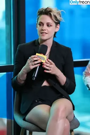 Kristen Stewart / kristenstewart / kristenstewartx nude photo #0444