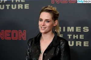Kristen Stewart / kristenstewart / kristenstewartx nude photo #0483