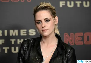 Kristen Stewart / kristenstewart / kristenstewartx nude photo #0487