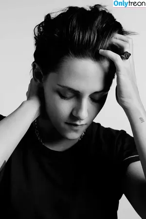 Kristen Stewart / kristenstewart / kristenstewartx nude photo #0519